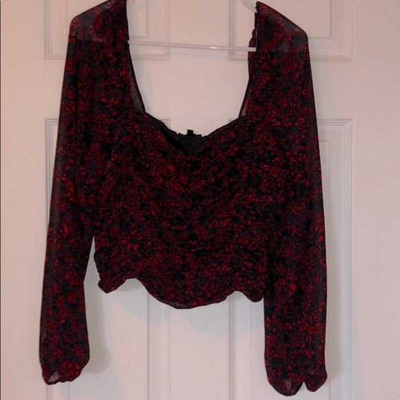DYNAMITE cropped print blouse sz LG - Picture 1 of 3